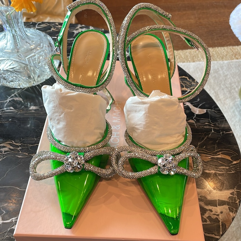 NEW IN BOX Mach & Mach Fluo Green Pumps
